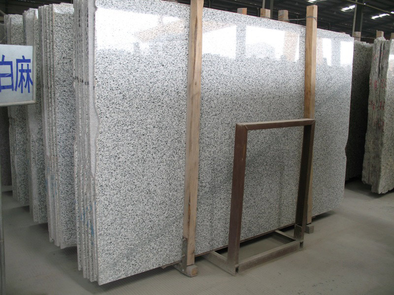 <strong>Gardenia White Granite Slab</strong>