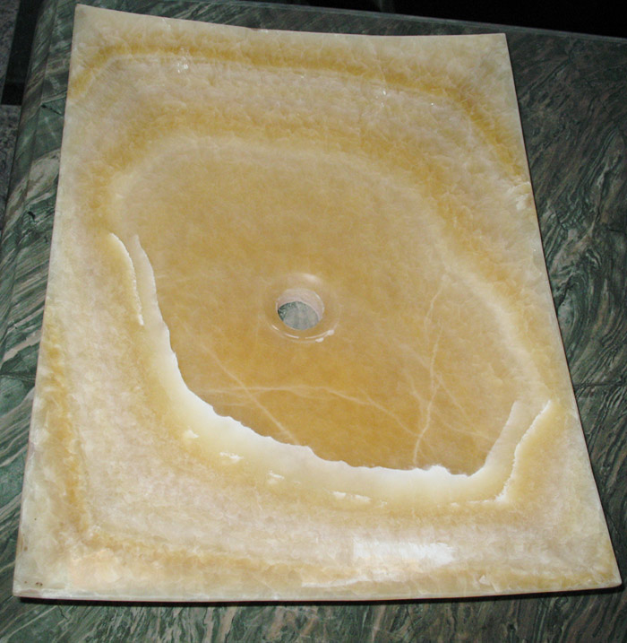 <b>Yellow Marble Basin</b>