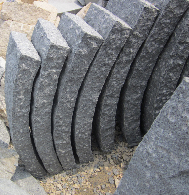 <b>G654 Radius Curb</b>