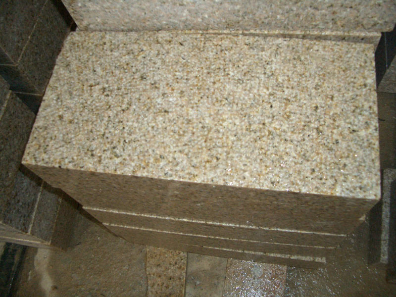 G682 Granite Paver