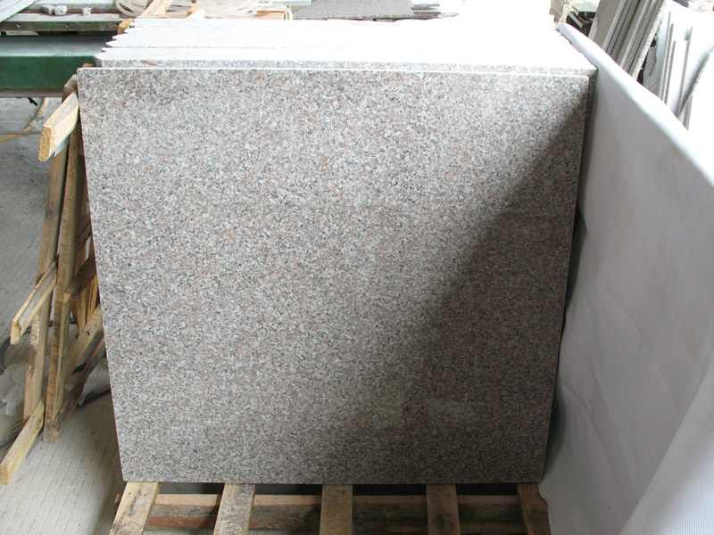 G635 Pink Granite Tile