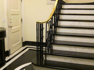 China Black Granite Stair