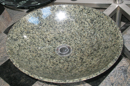 China Green Granite Sink