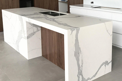 White Quartz Kitchen Countertop